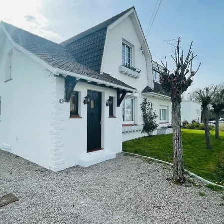De Charme Avec Jardin Proche De La Holiday home *